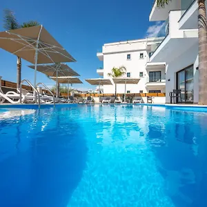Absolute Hotel Ksamil